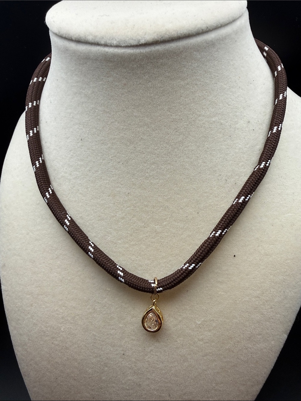 Gold Teardrop Pendant on Brown stripe inspired Rope Necklace nwt